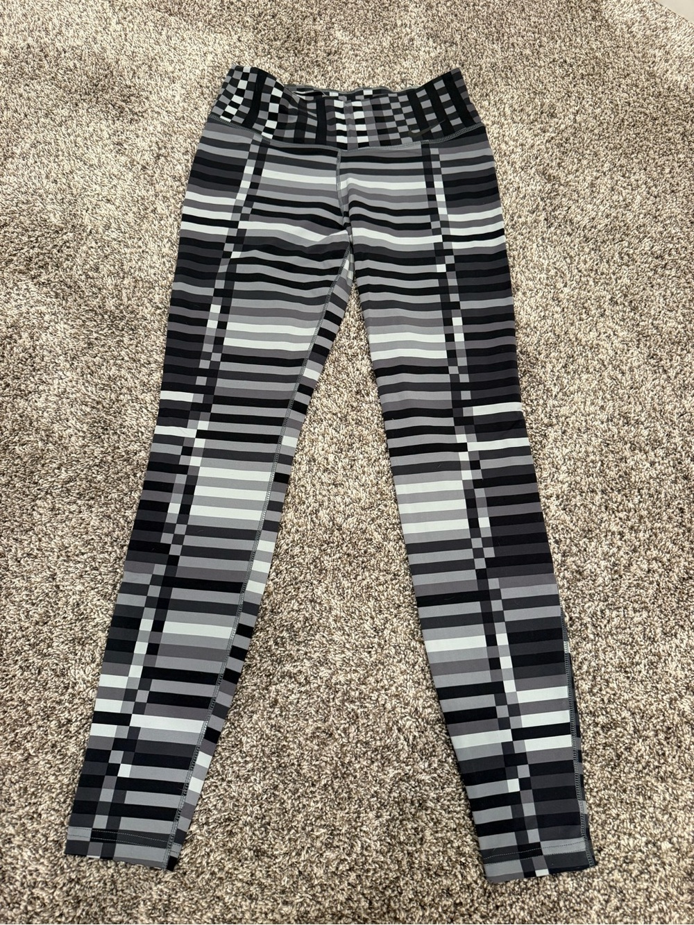 Nike Black & Gray Striped Performance Leggings